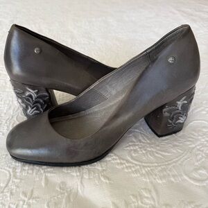 Pikolinos Gray Leather Embroidered Block Heel Size 11.5
